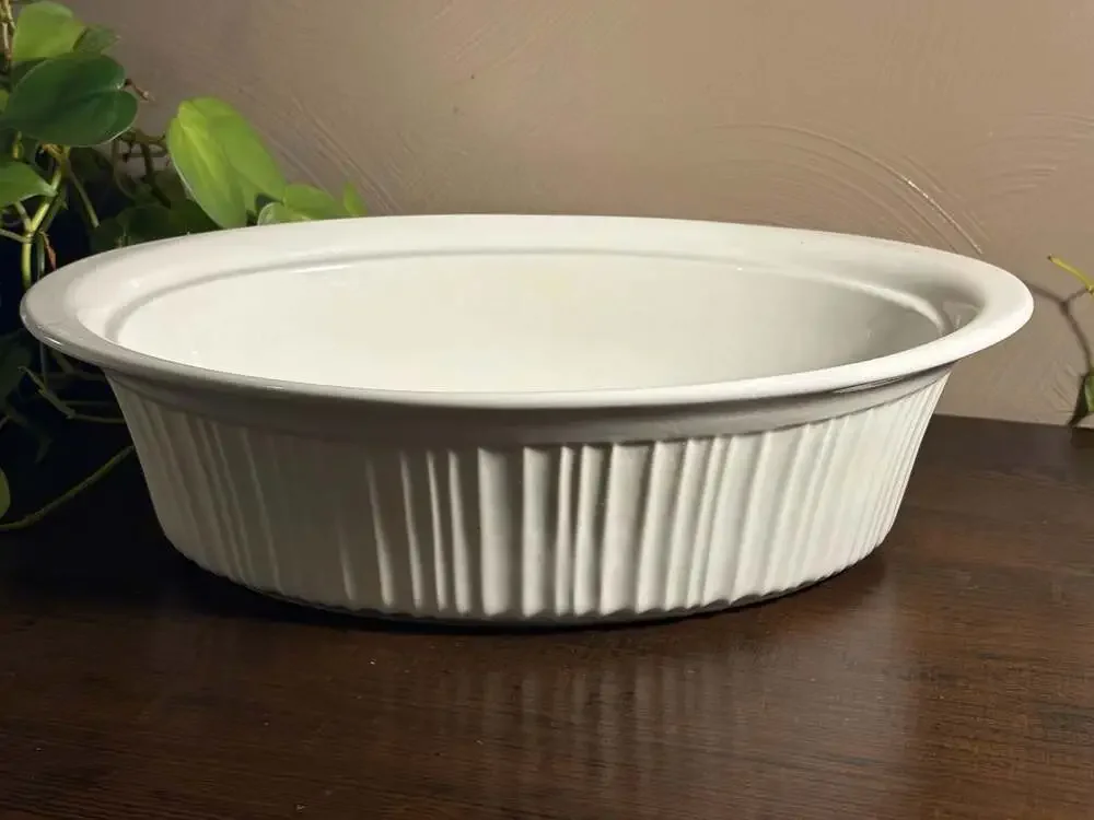 CorningWare French White 4 Quart Oval Stoneware Casserole Baker Dish